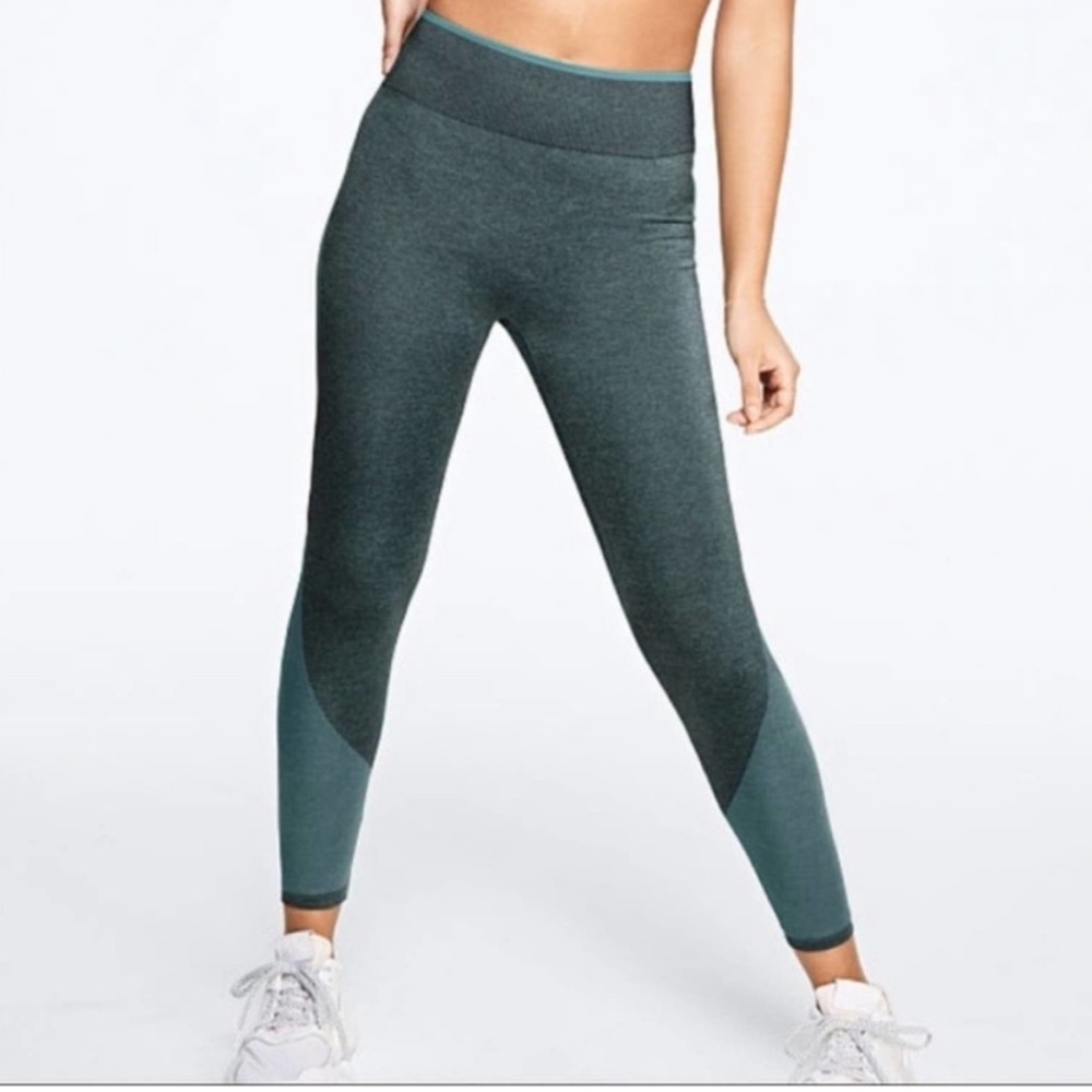 PINK By Victoria Secret Seamless Workout Contour Leggings Ivy Mark Size SM/MED